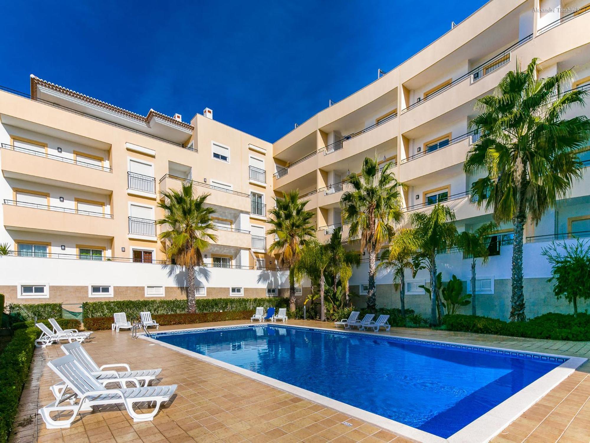 A04 - Large Modern 1 Bed Apartment With Pool Лагуш Екстер'єр фото